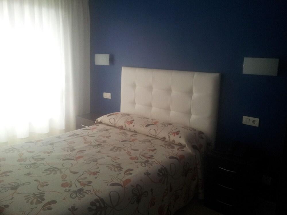 Hotel Artxanda Bilbao, Parking Gratuito En El Exterior Junto Al Hotel (Adults Only) Екстер'єр фото