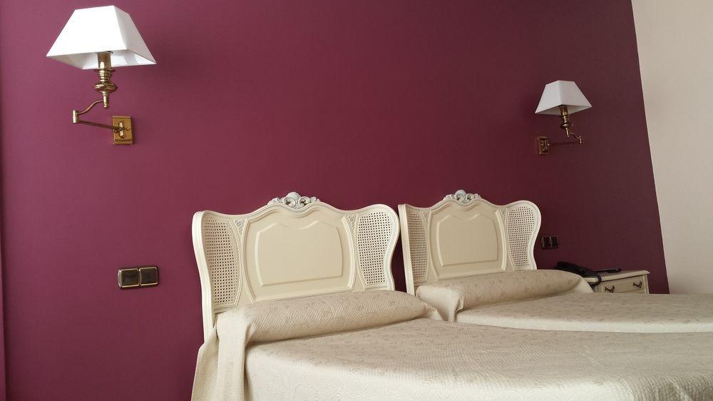 Hotel Artxanda Bilbao, Parking Gratuito En El Exterior Junto Al Hotel (Adults Only) Екстер'єр фото